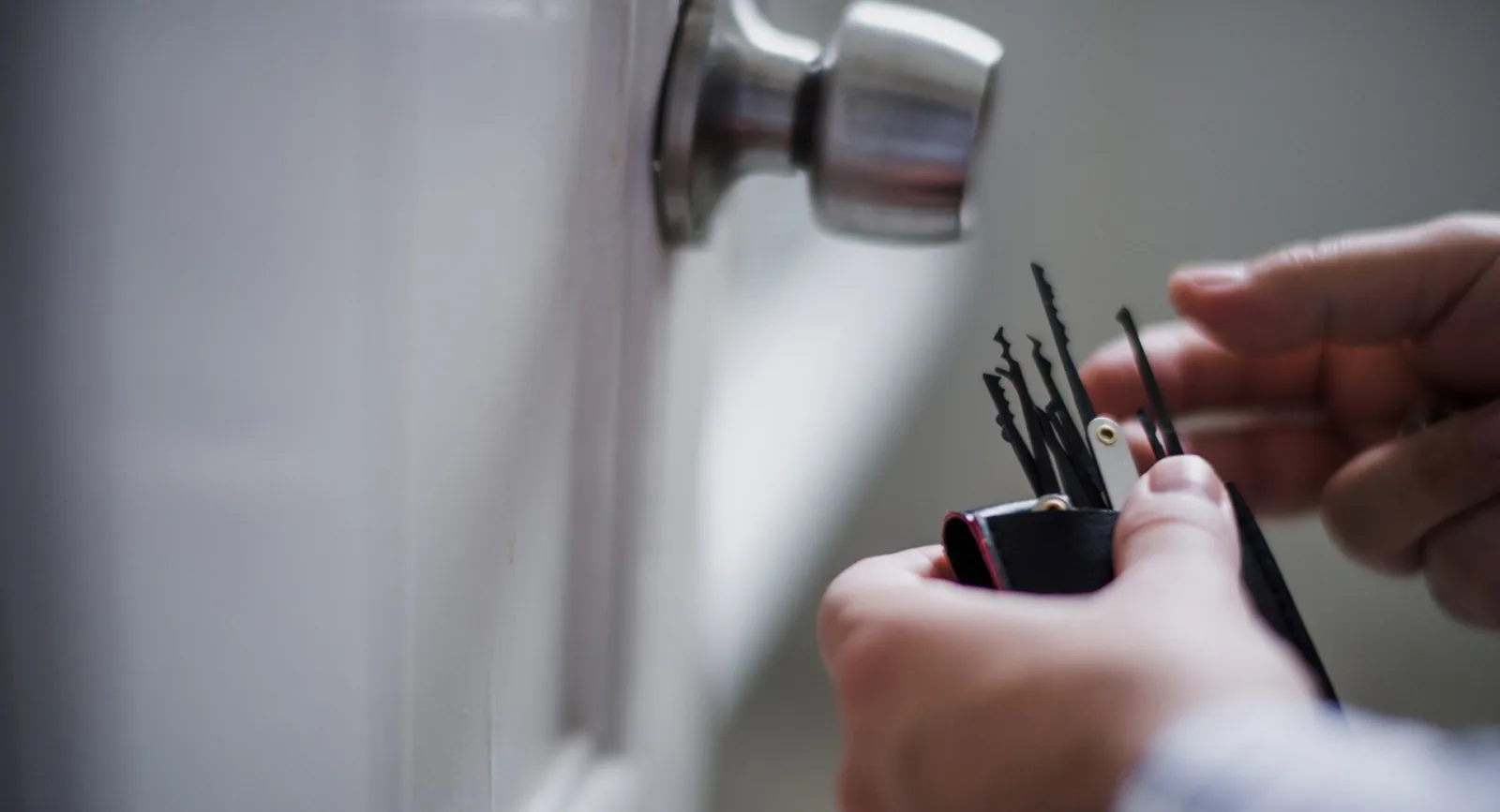 Real Hi-Q commercial locksmith service image